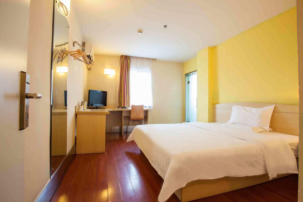 7Days Inn Qionghai Bus Station Номер фото